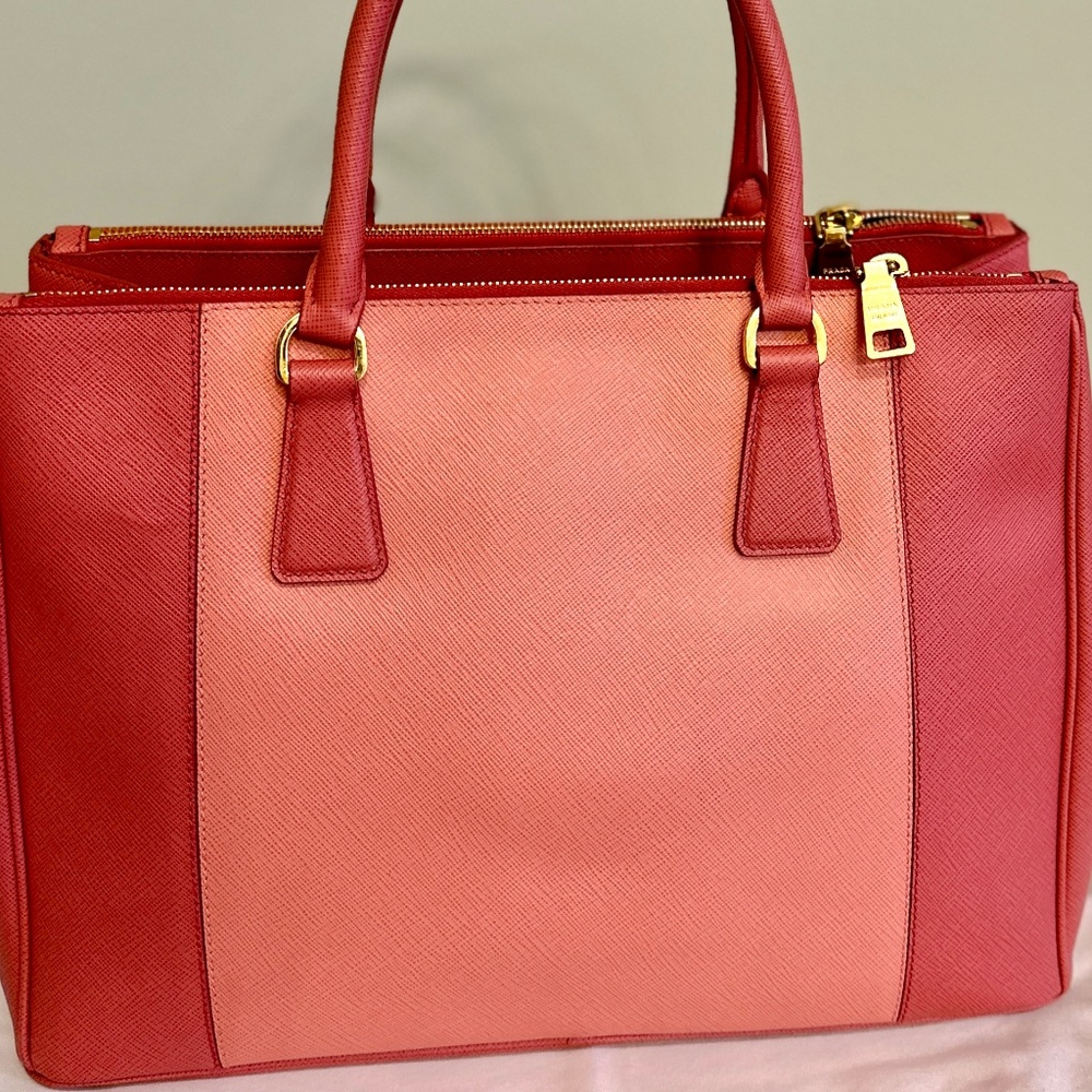 Prada Saffiano Galleria